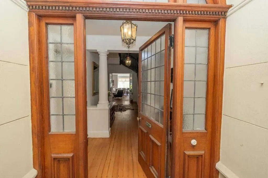 Spacious Home In Cape Town Rondebosch Сasa de vacaciones